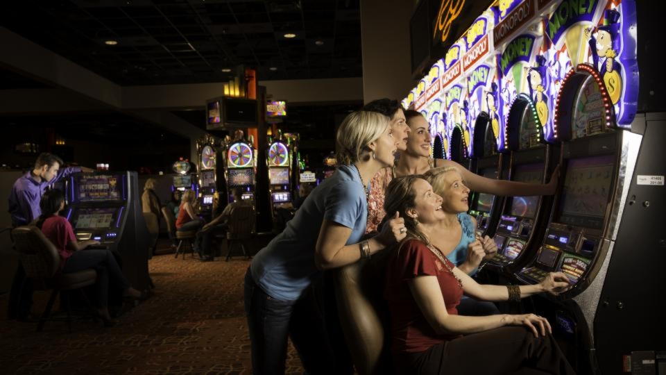 350% casino match bonus at Genesis Casino