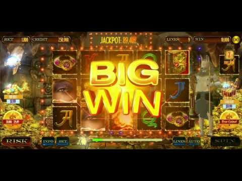 €370 Daily freeroll slot tournament at Vegas Hero Casino