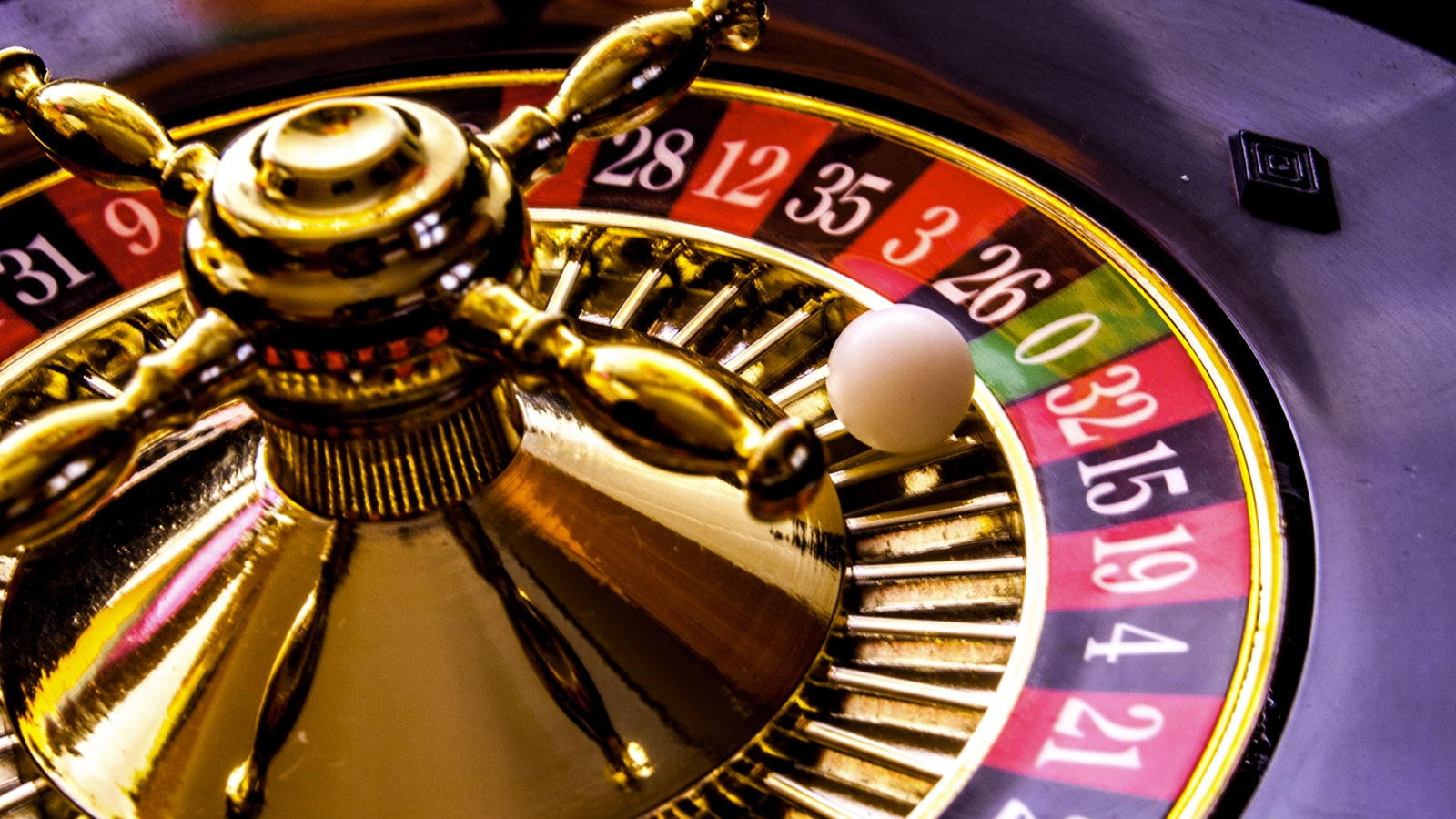 Eur 650 FREE Chip at Vera and Jhon Casino