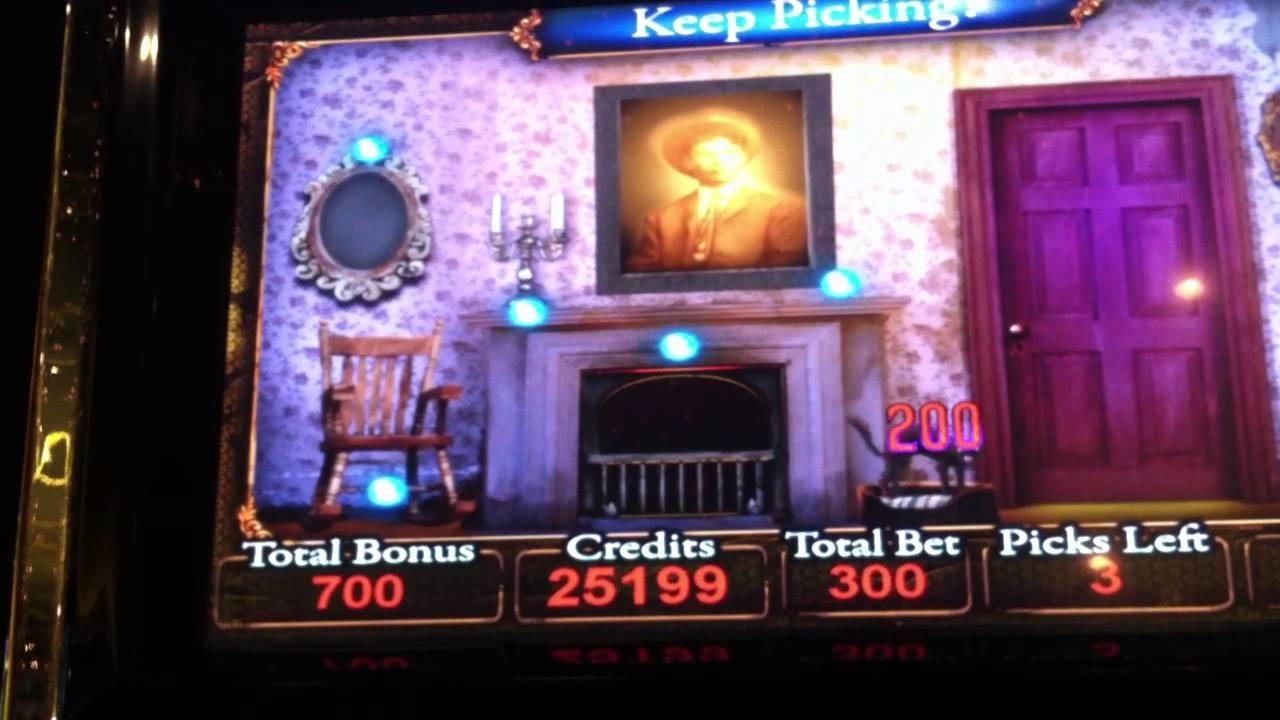 EUR 630 Mobile freeroll slot tournament at 777 Casino