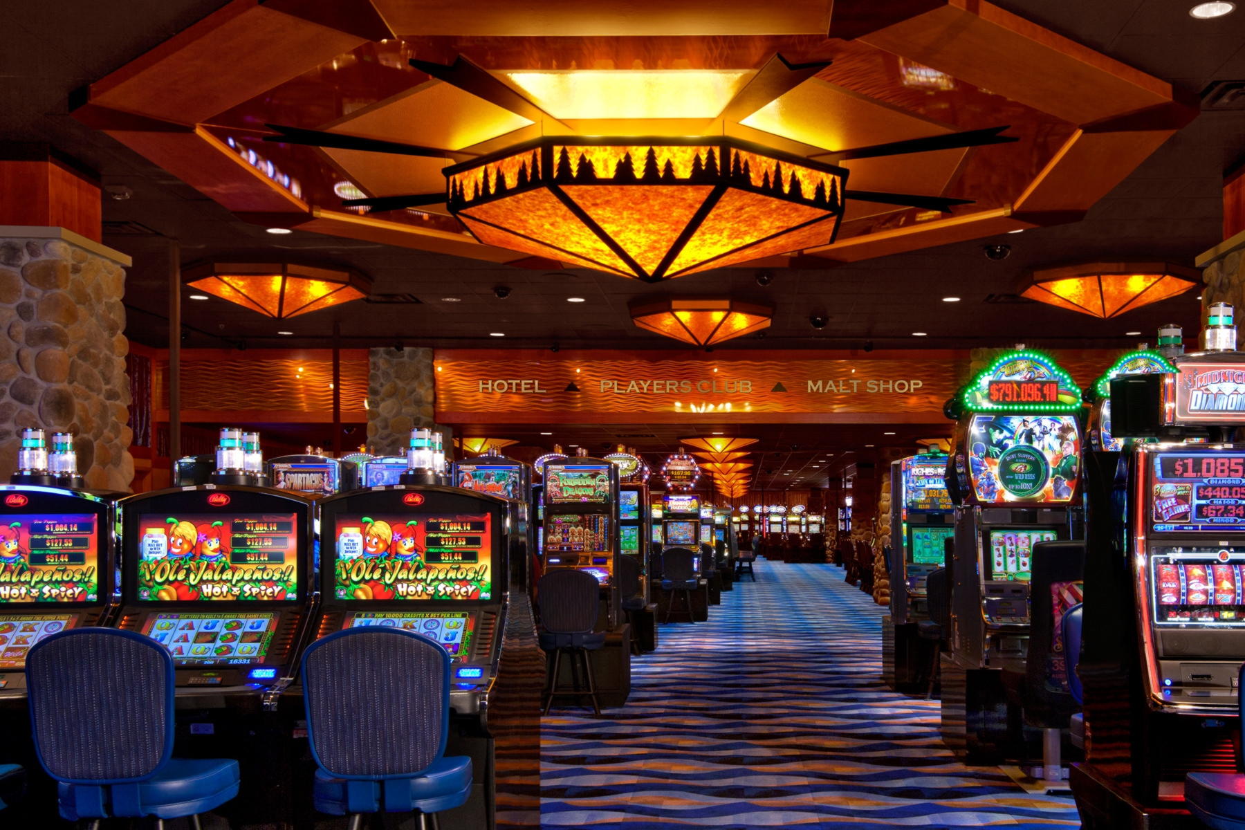 €1155 No deposit bonus at Spin Palace Casino