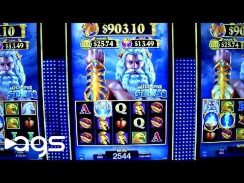 €585 Daily freeroll slot tournament at Genesis Casino