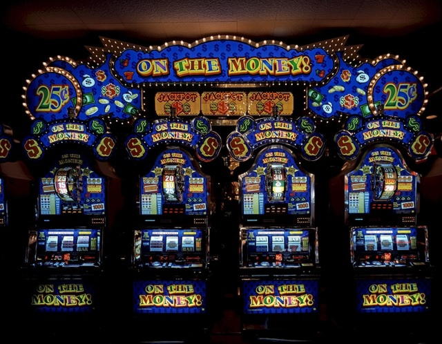 Eur 1475 NO DEPOSIT at Dream Vegas Casino