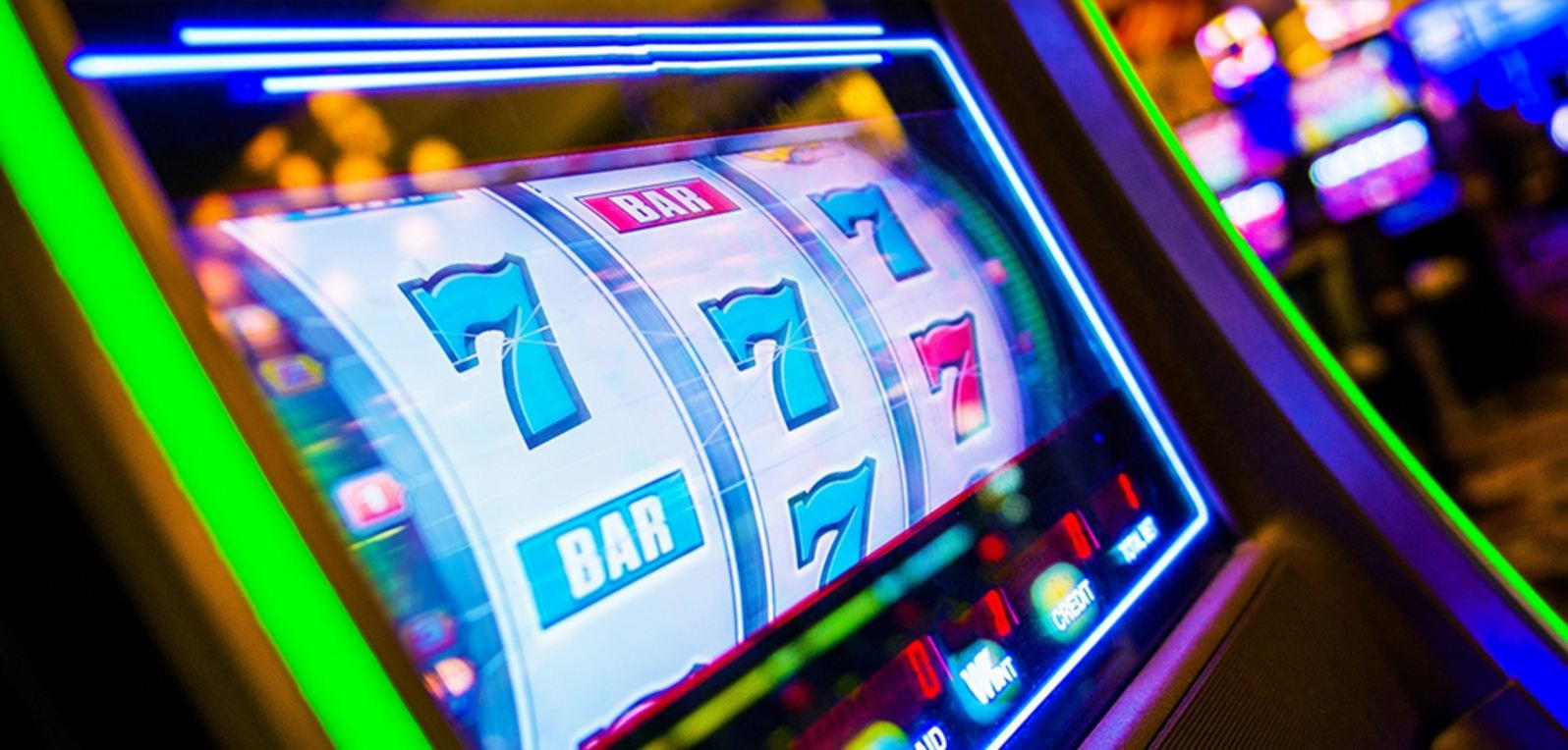 €870 Mobile freeroll slot tournament at Guts Casino