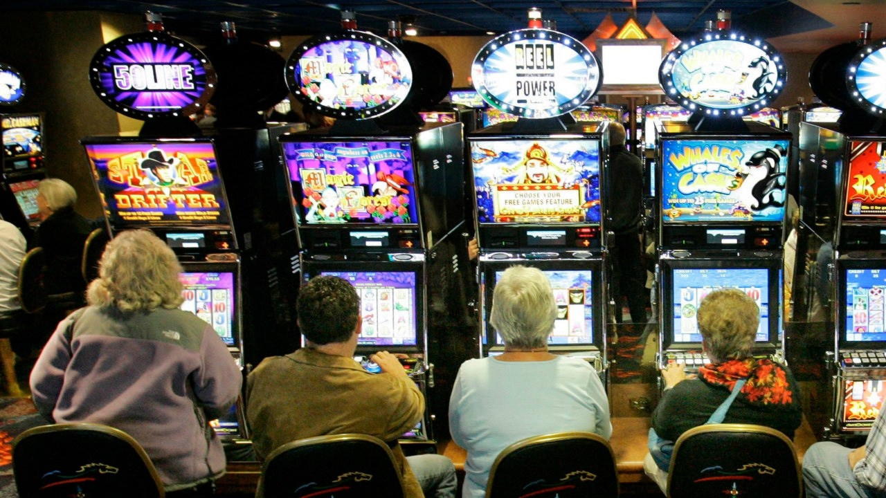 Eur 2835 No deposit at 888 Casino