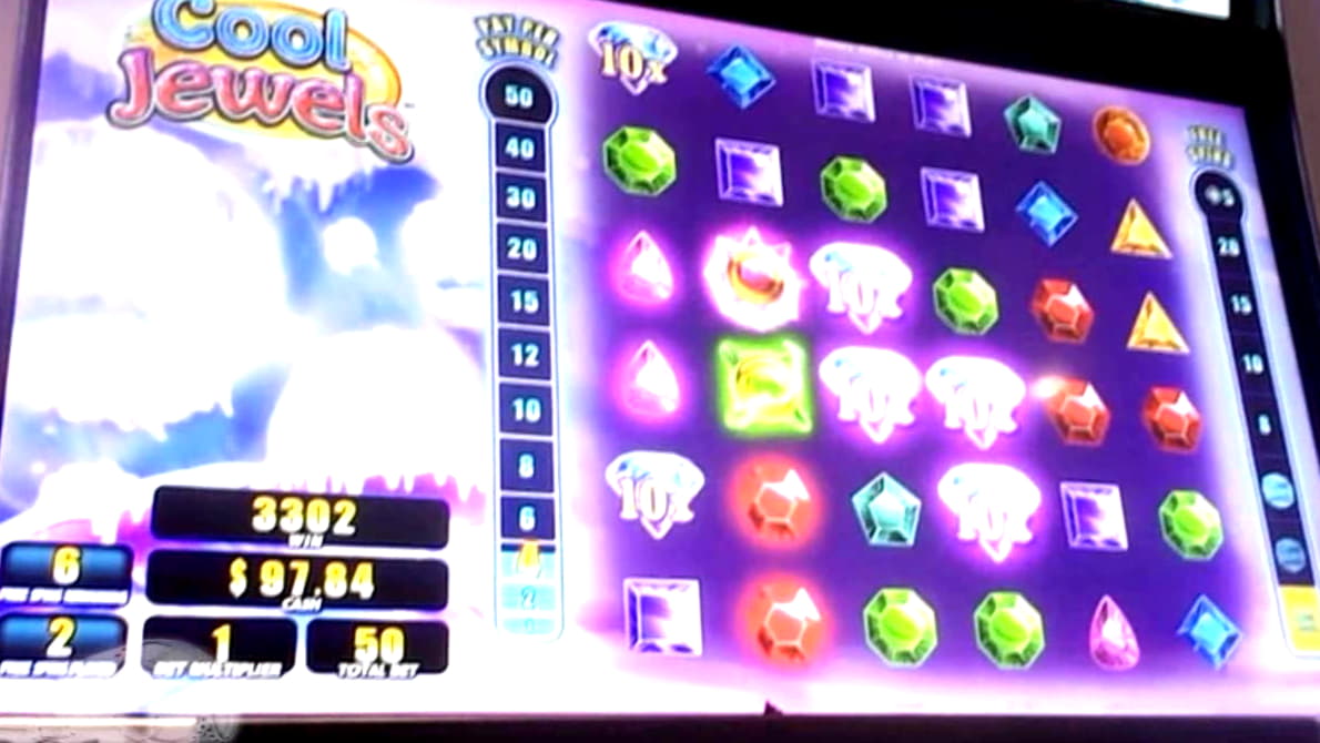 EUR 805 Mobile freeroll slot tournament at Winner Casino
