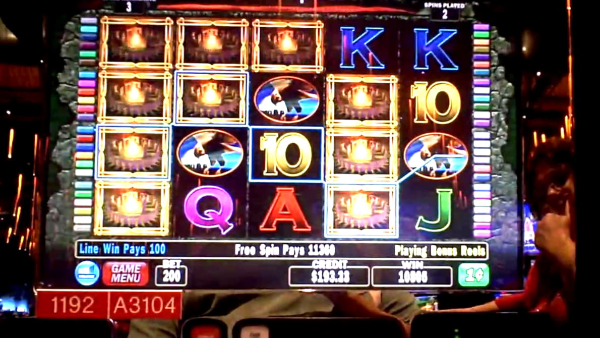 €305 Free Cash at Genesis Casino