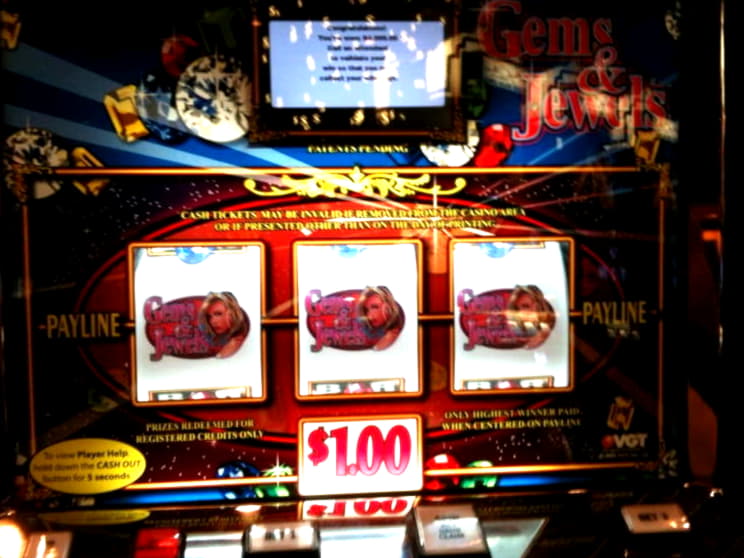855% Match Bonus at Vegas Hero Casino