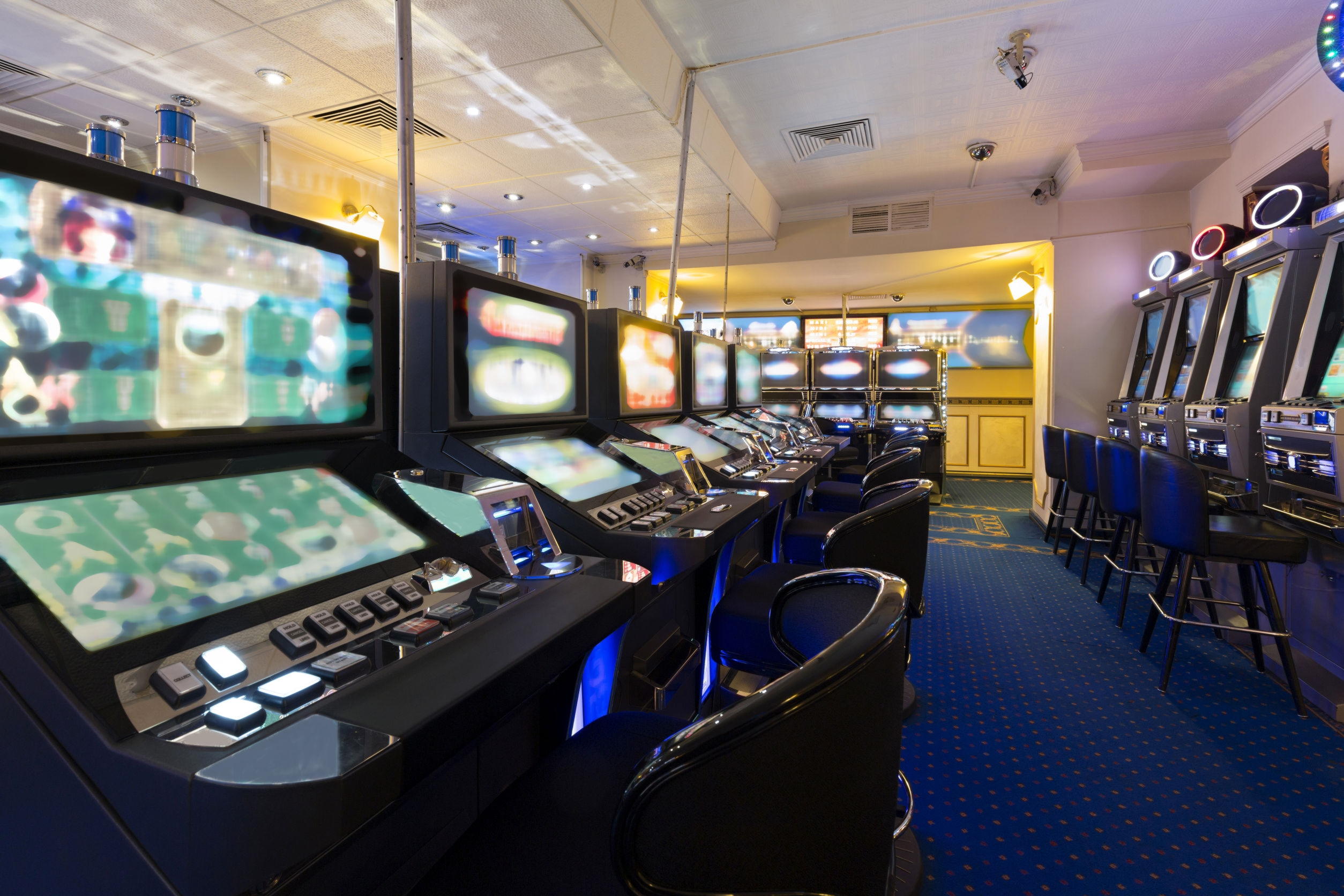 710% Match Bonus at Vera and Jhon Casino
