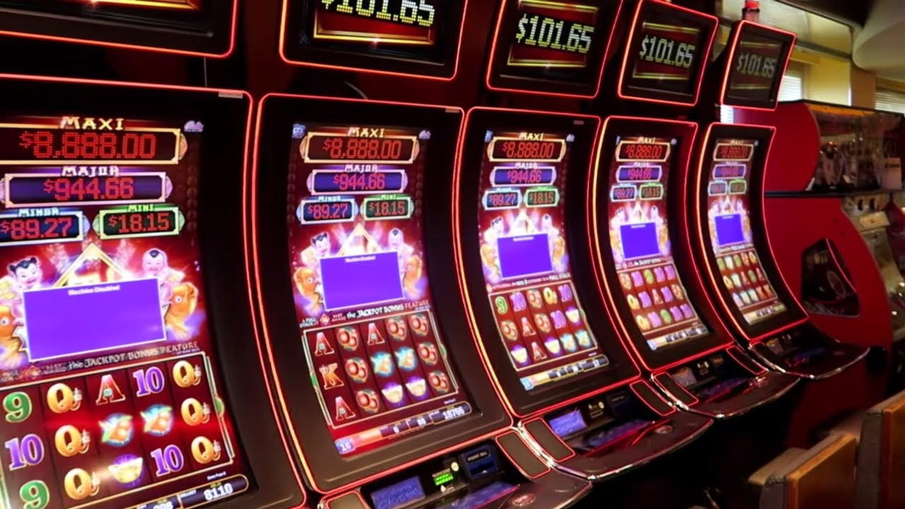 105% Deposit match bonus at Casino Luck