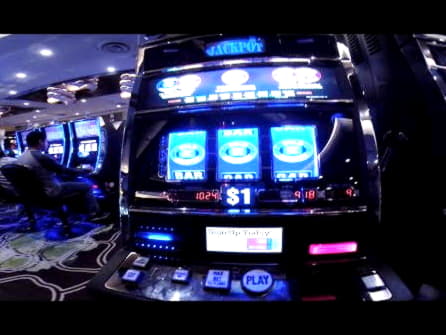 300 free spins no deposit at Casino com