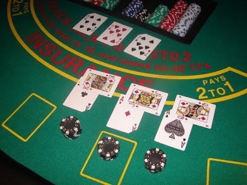 EUR 995 Daily freeroll slot tournament at Casino Luck