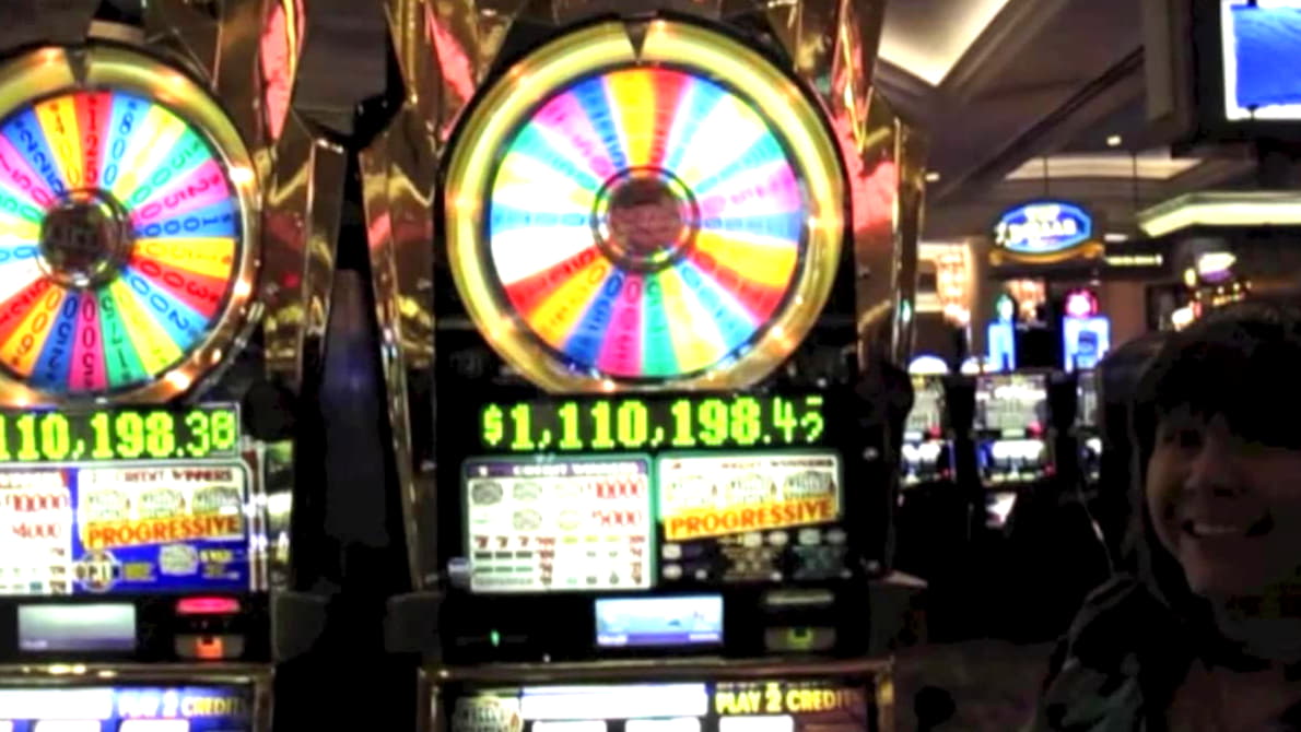 875% First Deposit Bonus at Sloty Casino
