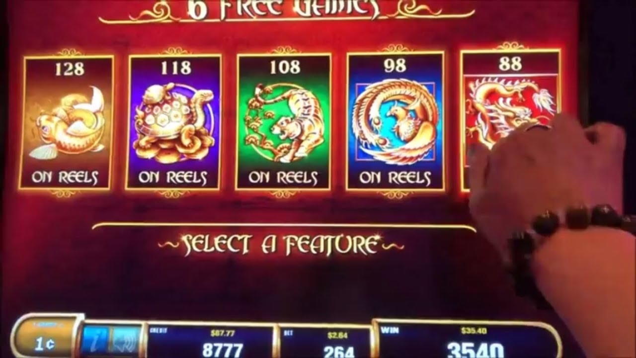 $735 Daily freeroll slot tournament at Casino com