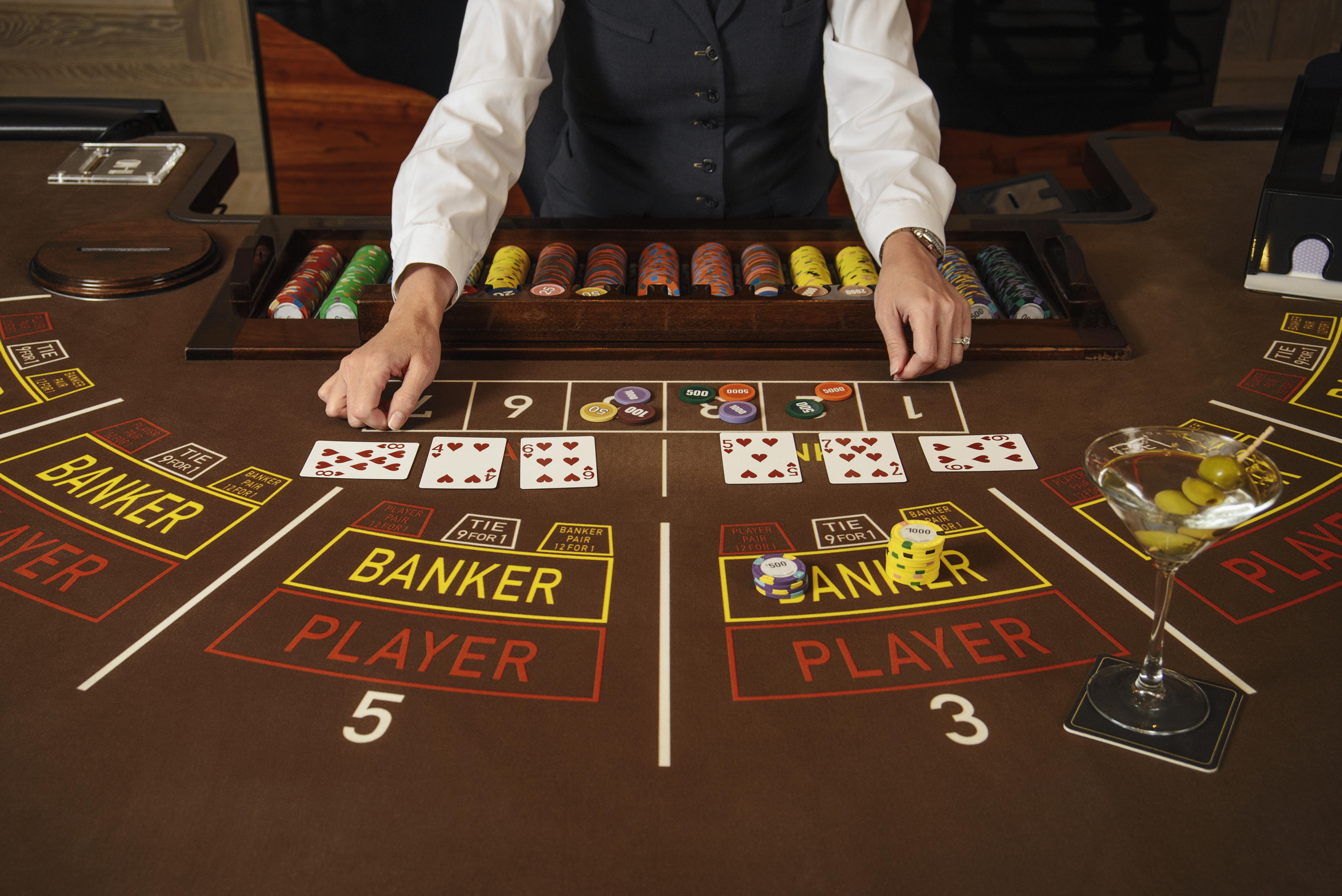 £20 Daily freeroll slot tournament at Dunder Casino
