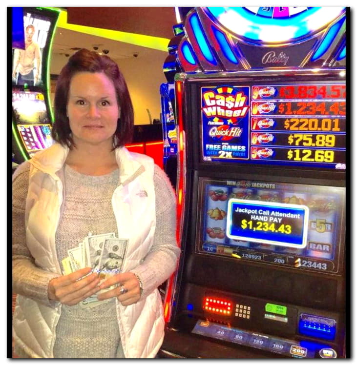 195 Free casino spins at Sloty Casino