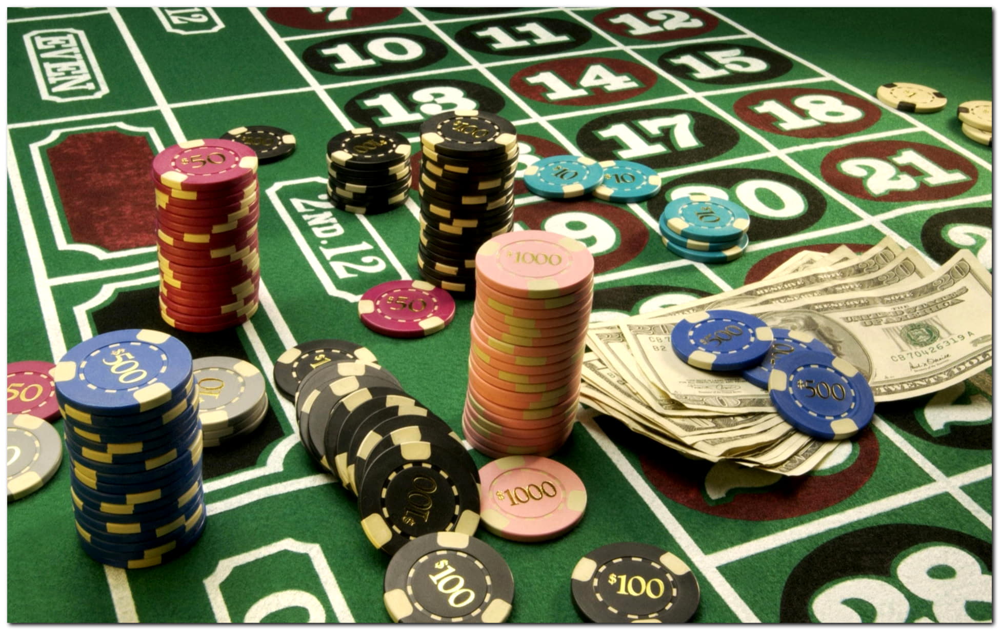 £750 Mobile freeroll slot tournament at Dunder Casino