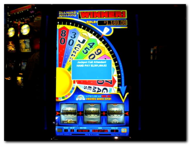 115 Free casino spins at Jet Bull Casino