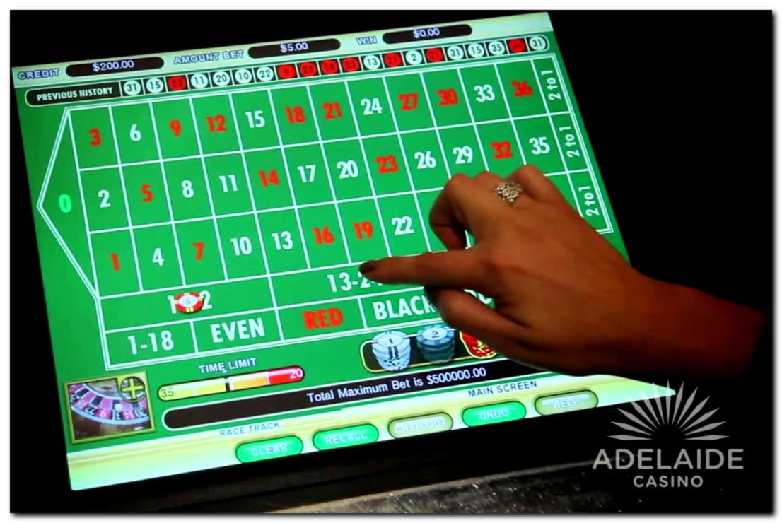 $545 Mobile freeroll slot tournament at Casino Luck